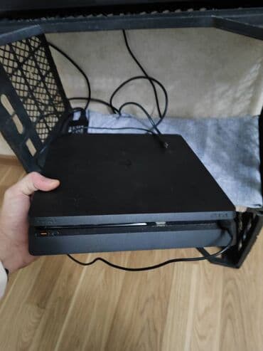 ps4 satılır: PlayStation 4 satılır! 🎮 ✔️ Əla vəziyyətdədir, tam işləkdir ✔️ — 2