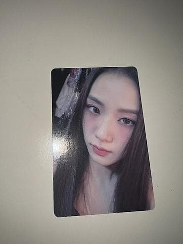 klas 6: Blackpink Jisoo konsert öncesi 1 edet foto kart Məhsul: K-pop foto — 2