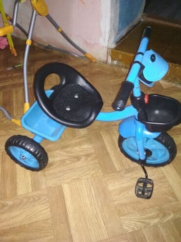 детские трехколесные велосипеды вest trike: Uşaq üçtəkərli velosipedi – mavi rəng Xüsusiyyətlər: - Üçtəkərli — 1