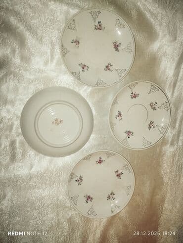 salat: Mətbəx qabları dəsti her bir sekild hamısı bir yerdə 15 mi Tərkib: - — 5