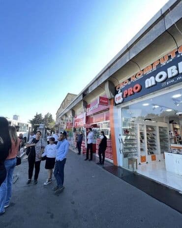 xacmaz obyekt: Neftcilər metrosuna yaxın ticarət mərkəzin icində yerləşən ümumi — 5