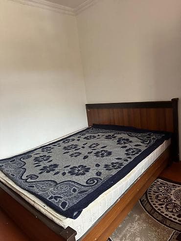 Taxta çarpayı + döşək dəsti - Klassik dizaynlı taxta çarpayı: başlıq lalafo.az -da Taxta çarpayı + döşək dəsti - Klassik dizaynlı taxta çarpayı: başlıq