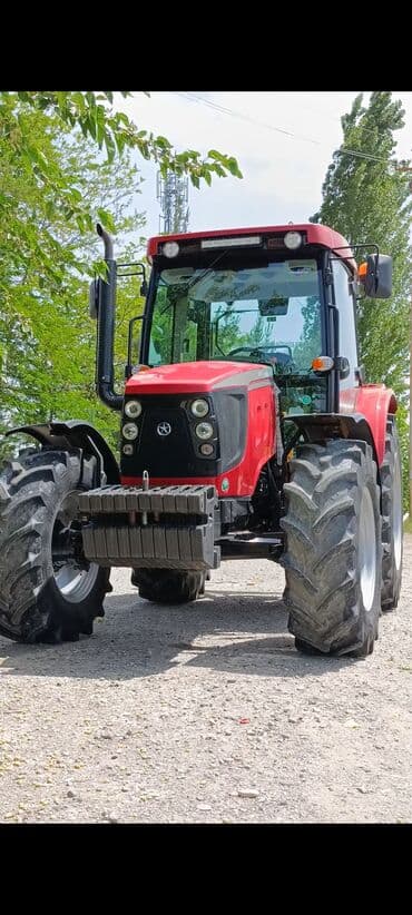 masin satisi kreditle: Tümosan 8110 / 2023 ci il / 2000 moto saat . 15900 ələ qalan — 1