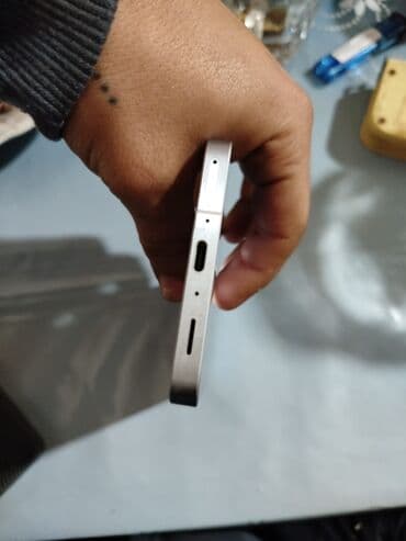 samsung galaxy s8 ekran: Məhsul: moto Təsvir: - Böyük tam ekranlı ön panel, nazik çərçivələr - — 5