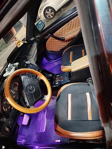 mercedes c 220: Mercedes-Benz 220: 2.2 l | 1998 il Sedan — 9