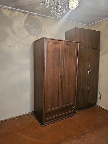 kantiner evlər: Bayilda daş bazariyla uzbeuz. Yola yaxin yerde 2 otaqli ev icareye — 9