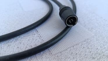 sip kabel: TV naqili, kabel. Aparat qoşmaq üçün uzunluğu 2 metr. Yenidir. Naqil — 3