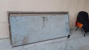 Dəmir qapı 87.5x2.01 sm qiyməti 90 azn. Ünvan Ayna Sultanova . Fuad11