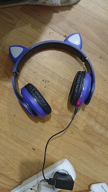 Məhsul: Pişik qulaqlıqlarına bənzər dekorativ qulaqlıqlı Bluetooth/USB