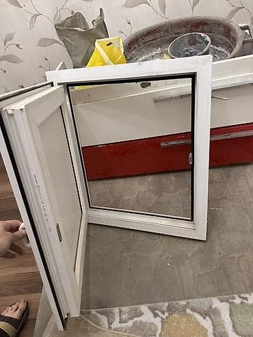 dolab kombi: Plastik (PVC) kiçik pəncərə/qapaq - Material: ağ PVC profil - — 2