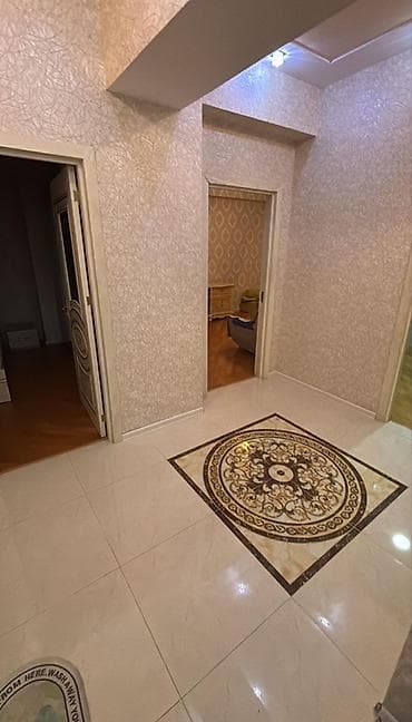 qusar tap az: Kirayə üçün tam mebellı 2 otaqlı mənzil - Geniş dəhliz: tavan — 3