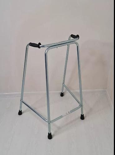 Tibbi avadanlıq: Yürütəc – metal karkaslı, sabit dəstəkli model - Material: möhkəm — 1