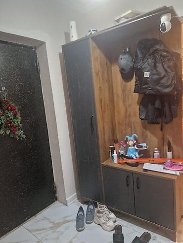 kalidor ucun skaf: 1 qapı, Qəhvəyi, Digər material, Açılan, Düz dolab — 1