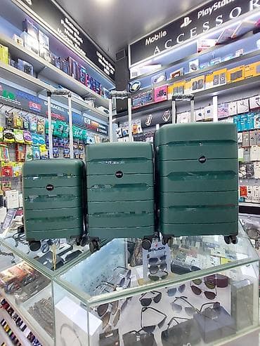 mini keys: Səyahət çamadan dəsti – 3 ölçü, tünd yaşıl rəng Xüsusiyyətlər: - — 1