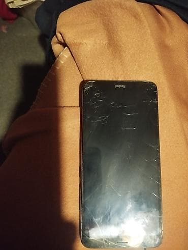 xiaomi redmi 7 satilir: Redmi smartfon - Marka: Xiaomi Redmi - Korpus: arxa tərəfdə “Redmi” — 2