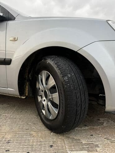 машина под выкуп бишкек: Model: Kia Rio hatchback Kuzov: 5 qapılı, gümüşü rəng Yanacaq: Benzin — 2