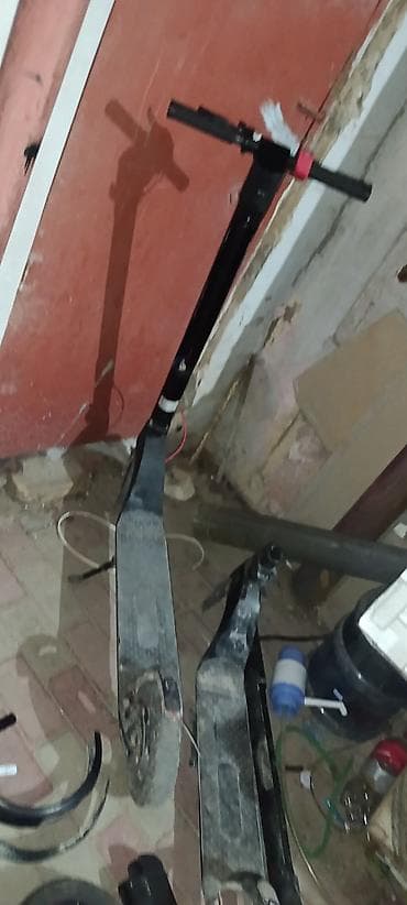 Elektrik skuter hissələri – komplekt şəklində Təsvir: - Şassi/dek: 2 — 1