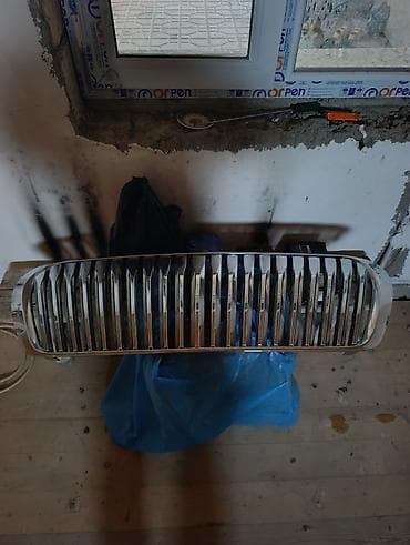 disk ve teker type 1: Toyota Land Cruiser ön radiator barmaqlığı (orijinal dizayn) - Model — 4