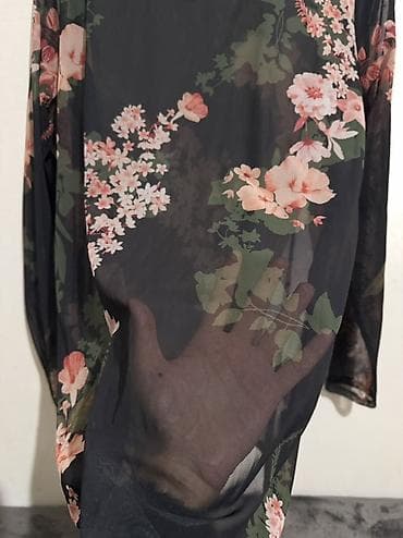 Другая женская одежда: Şifon bluz. Təzə kimi. 2dəfə geyinilib. M-L ölçü. 10azn — 2