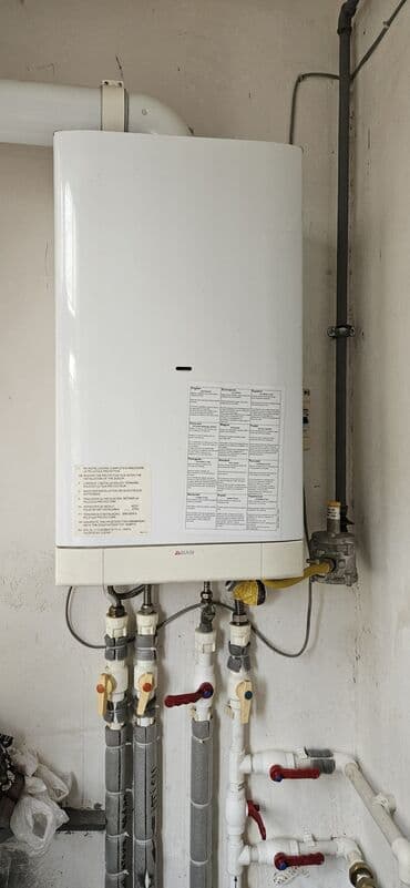 kreditlə kombi: BİASi kombisi 2 konturlu 24 kv tam işlək vəzoyyətdə Elektron ekranı — 1
