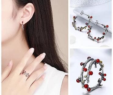 50 razmer: Yeni temiz gümüş komplekt. Üzük universaldi, her razmere gedir — 3