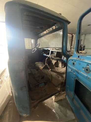 Облицовки, решетки: ЗИЛ Zil130, 1989 г., Б/у — 3