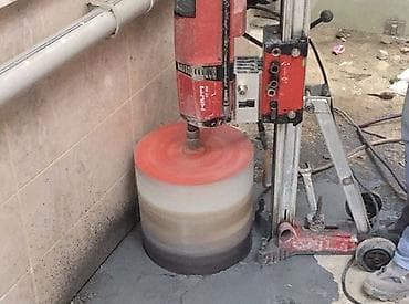 kafel metlax usta isi: Beton kesen beton delmi deşilmesi kesilmesi beton dağdılması kesintisi — 1