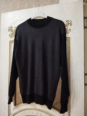 de facto sweatshirt: Palver 44 razmer kişi ücun 2 dəfə geyinilib təzədir dəyərindən aşağı — 4