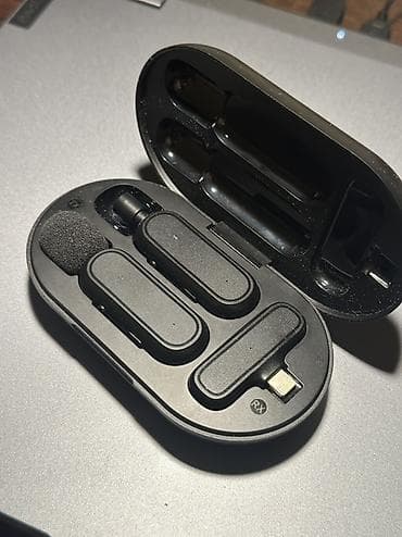 İki kanallı simsiz lavalier mikrofon dəsti - Portativ şarj qabı ilə
