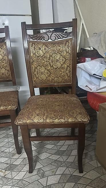 Stul ela veziyyetde. Ev ücün alinib demek olarki tezedir.Texmini 40