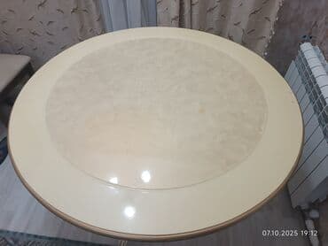 купить круглый стол в баку: Qonaq masası, İşlənmiş, Yumru masa — 1