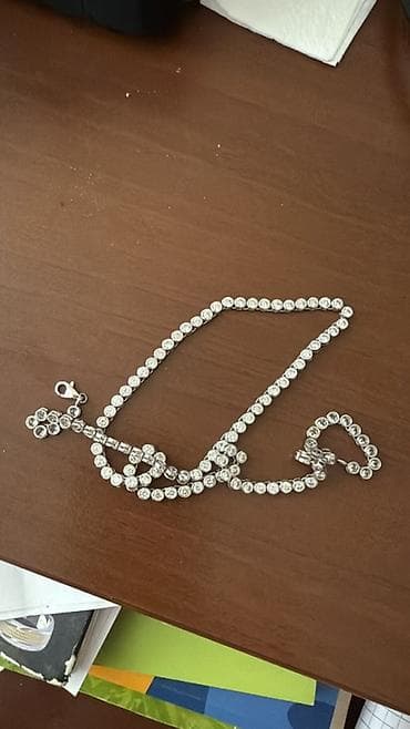 Бижутерия: Zərif zəncir boyunbağı – gümüş tonlu metal əsas üzərində dairəvi — 1