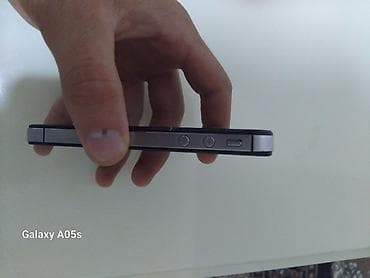 redmagic 10s pro qiymeti: IPhone 4, Qara — 2