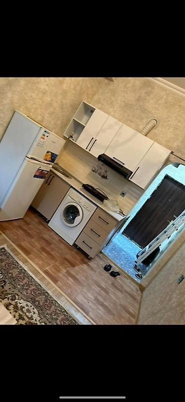 sumqayıtda bina evi: Studiya, 30 kv. m — 8