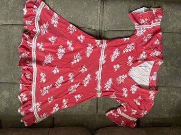 Qadın ev geymi - Rəng: çəhrayı/qırmızı tonlarında - Dəst tərkibi: 3