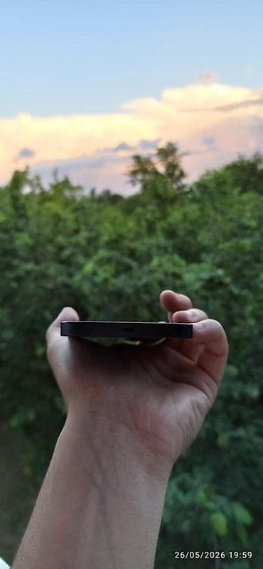pec yuyan aparat: IPhone 14, 128 GB, Qara, Simsiz şarj, Face ID — 3