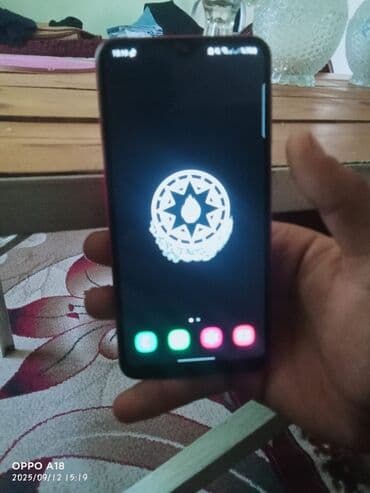 iphone 5 's: Samsung A10e, 32 GB, rəng - Qırmızı, Sensor — 3