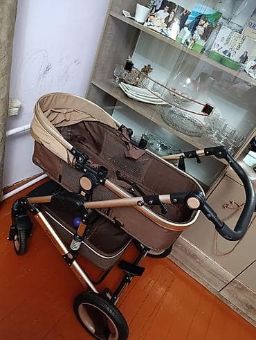 Araba-beşiklər: Çıxarıla bilən beşikli araba, İşlənmiş, Cins: Oğlan, Yaş: <1 ay, Ünvandan götürmə — 2