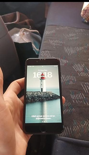 Foto və videokameralar: IPhone SE 2020, 256 GB, Qara, Simsiz şarj — 1