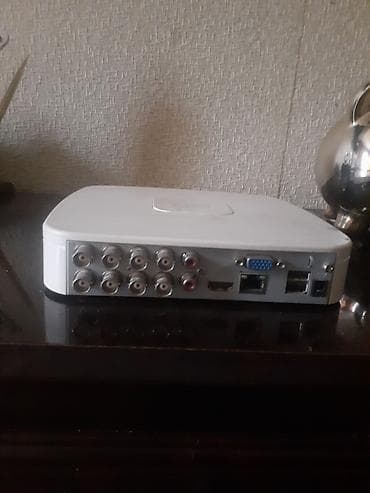 8-kanallı DVR video-müşahidə qeydiyyatçı - Arxa paneldə 8 ədəd BNC