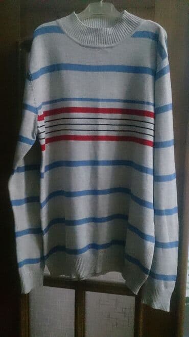 продажа бу вещей: Свитер, размер M — 1