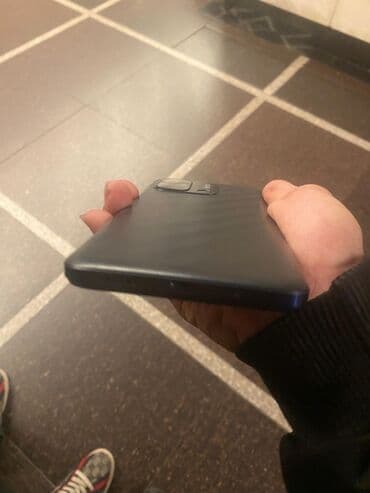 андроид мониторы prado: Satılır: Android smartfon Xüsusiyyətlər: - Korpus: tünd rəng, mat — 2