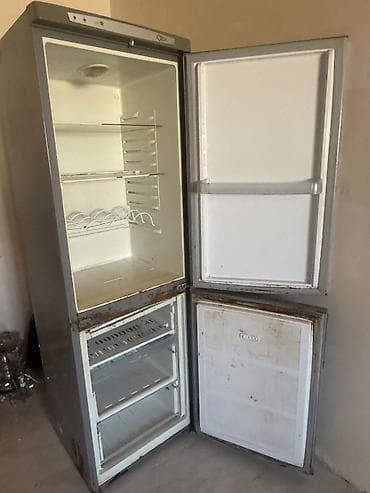 sharp soyuducu servis: Soyuducu
işlək vəzyətdə
yüngül pasları var sürtülüb kraskalanmalıdı — 2