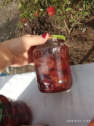 caynı servis: Məhsul: Ev konservləri (assorti) Tərkib və növlər: - Zoğal murəbbəsi — 8