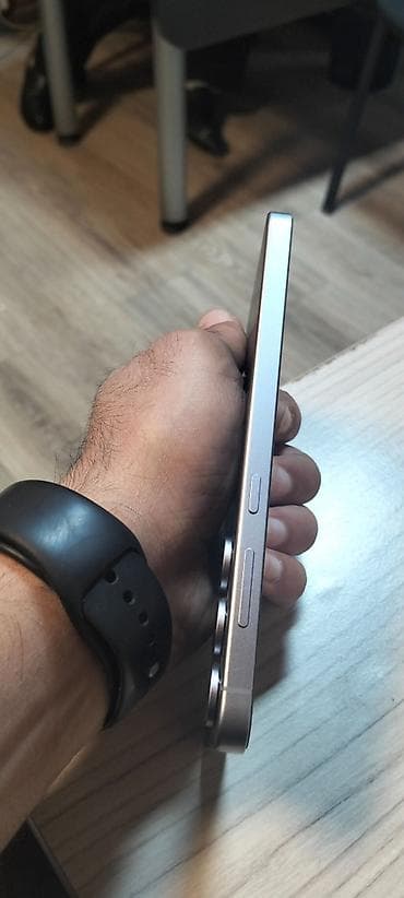 samsung telfon: Samsung Galaxy S25 Edge, 128 GB, rəng - Qara — 3