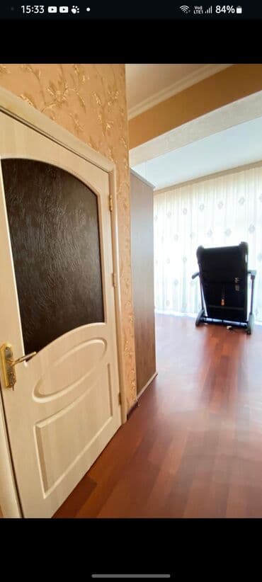 qubada satilan evler 2023: 3 otaqlı, Yeni tikili, m. Neftçilər, 180 kv. m — 9