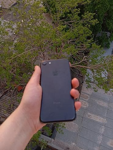 IPhone 7, 128 GB, Jet Black
