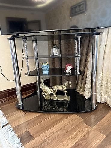 divar bra: İşlənmiş, Künc Tv altlığı, Polkalı, Şüşəli — 3