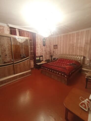 Ev üçün mebel: Təknəfərlik çarpayı, Dolab, Komod — 1