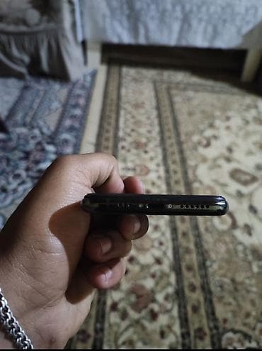 ipon: IPhone 11 Pro, 64 GB, Matte Midnight Green, Face ID — 4